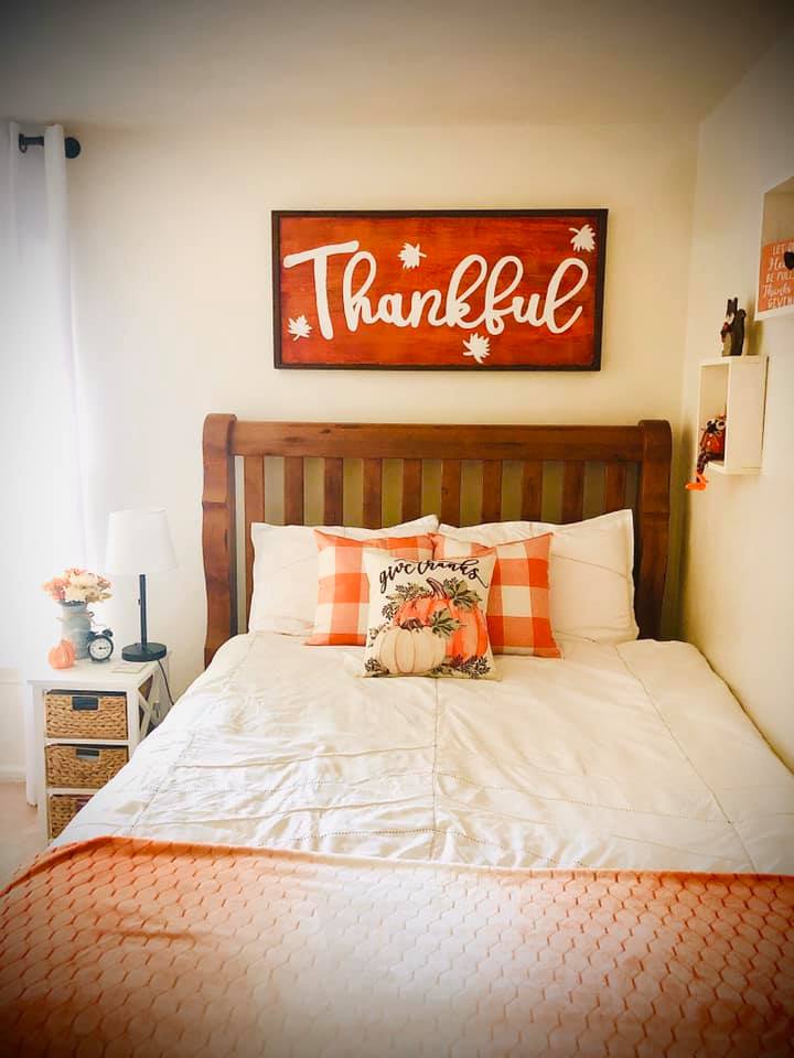 Fall Themed Bedroom Design Decor